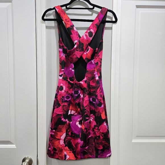 GUESS Women's Sleeveless Inez Open Back Dress - Picture 8 of 14